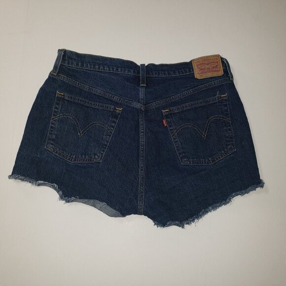 Levi's 501 Cutoff Jean Shorts Women Size W33 Dark Wash Raw Edge Western Country - Picture 3 of 16